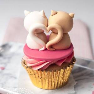 kitty cupcake